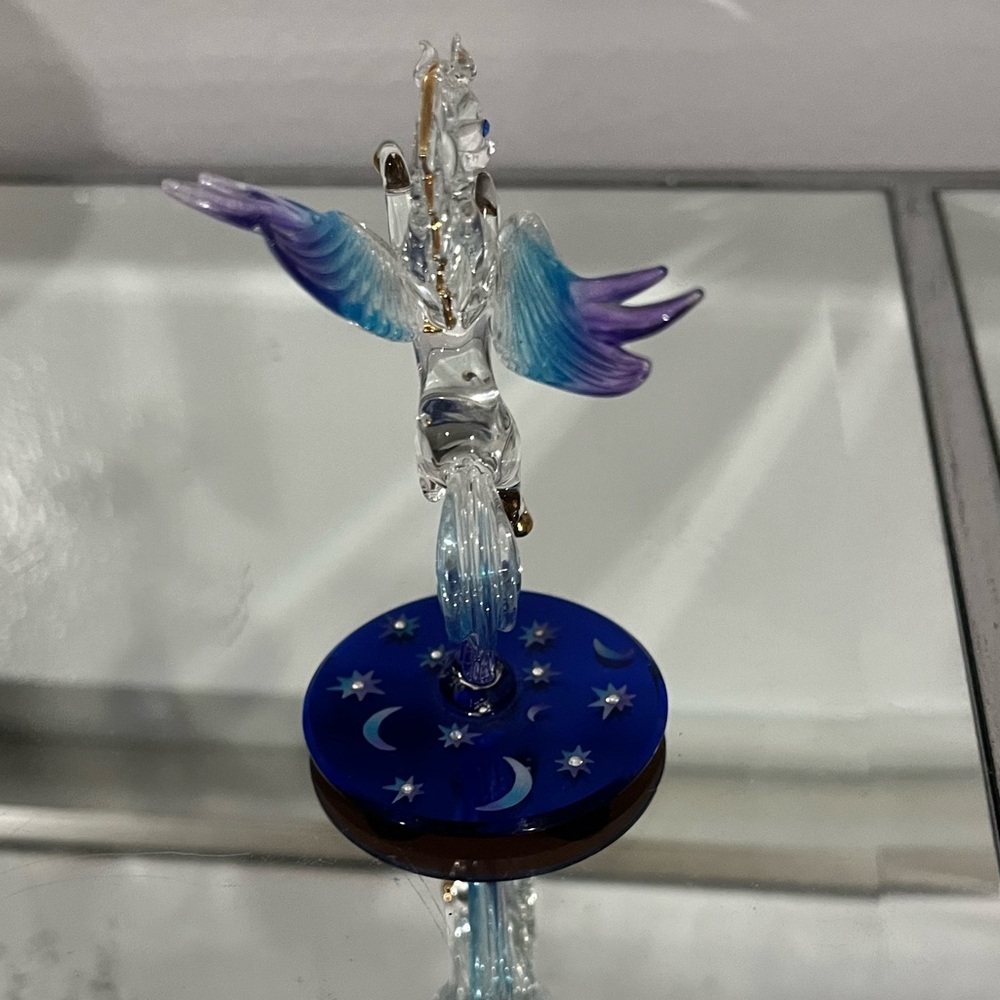 Glass baron celestial Pegasus - Picture 2 of 8
